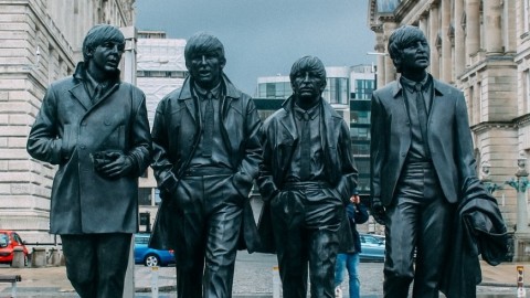 Beatles-mesterszakot hirdetett a Liverpooli Egyetem