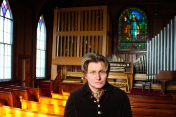 World-famous organist, Xavér Varnus buys a church in Canada to make it a concert hall
