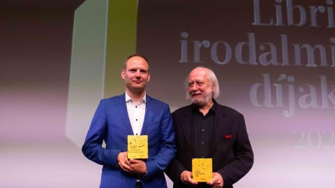 Az idei Libri irodalmi díjakat Krasznahorkai László és Bödőcs Tibor kapta