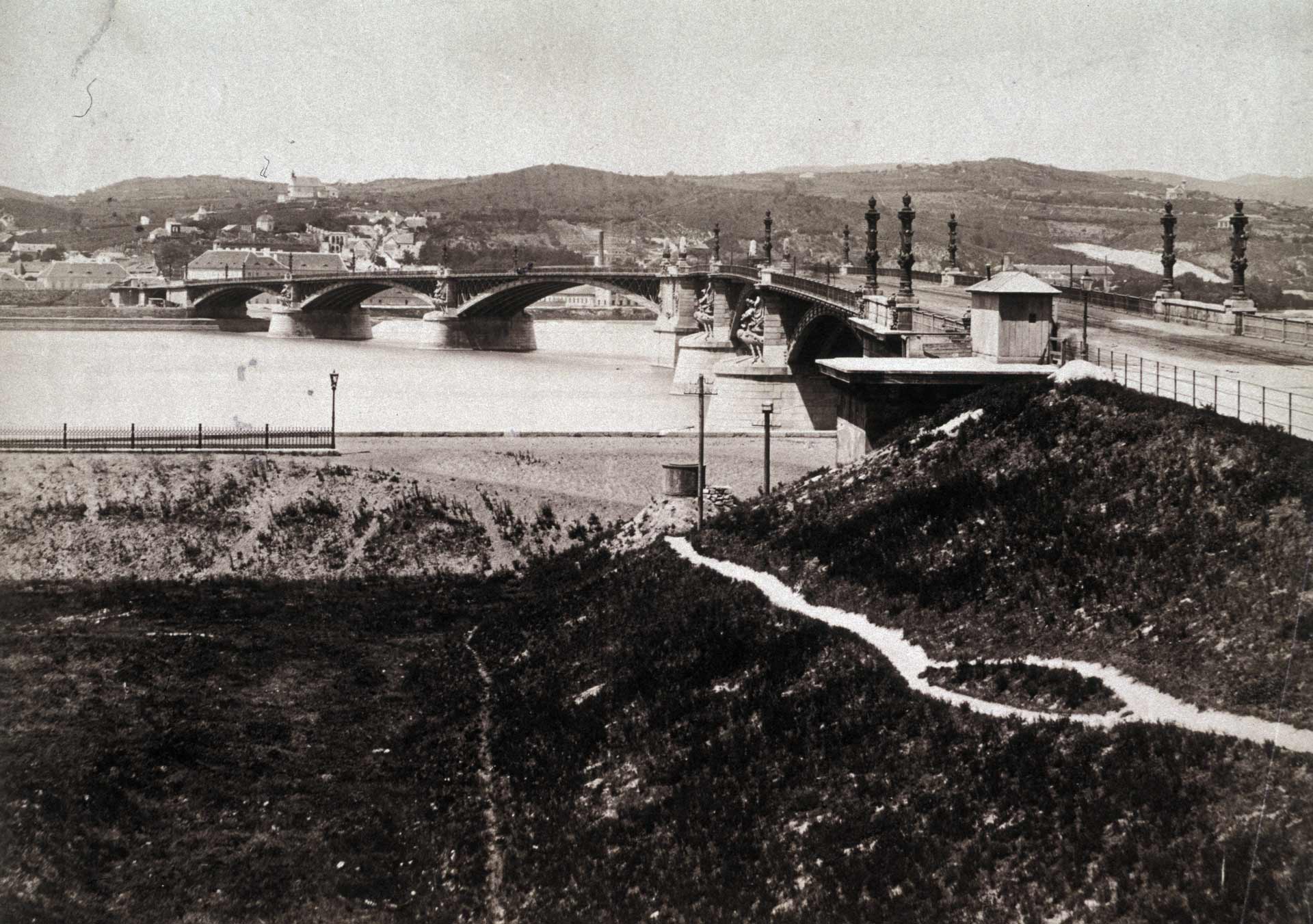 Margaret Bridge, 1883 (source: Fortepan / Fortepan / Album050)